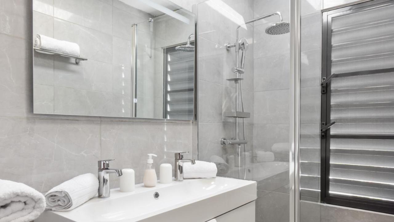 Residence Bo Apartments Orient Bay I Saint-Martin Quarter of Orleans المظهر الخارجي الصورة